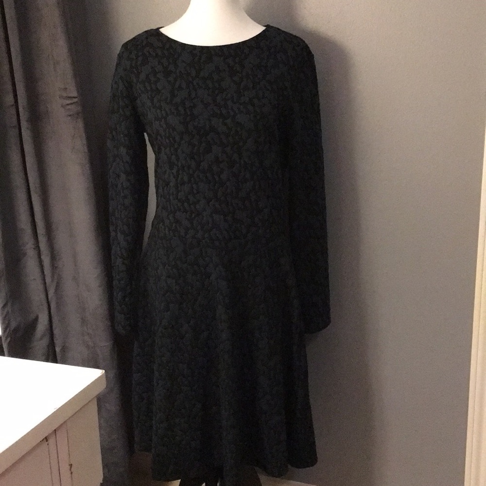 H&M Long Sleeve Black and Green Dress